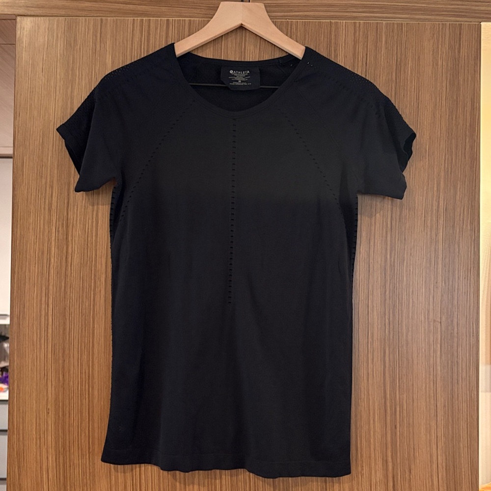 Athleta: Performance Tee, Size M, Black